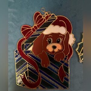 Festive Dog in Gift Box 8” plastic sun catcher 1980’s vintage